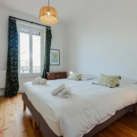 Maison Avec Jacuzzi Holiday home